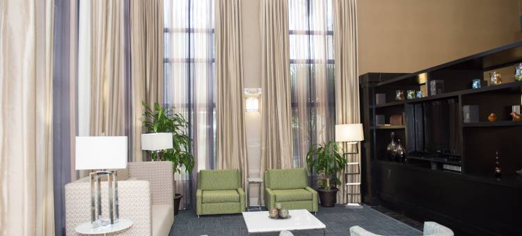 智选假日酒店 - 休斯顿北冠区1960(Best Western Champions Forest Inn and Suites)图片