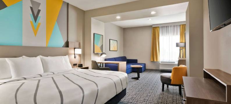 里士满拉昆塔温德姆套房酒店(La Quinta Inn & Suites by Wyndham Richmond-Sugarland)图片