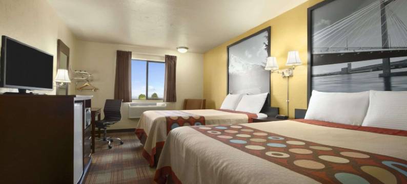 肯纳威克温德姆速8酒店(Super 8 by Wyndham Kennewick)图片