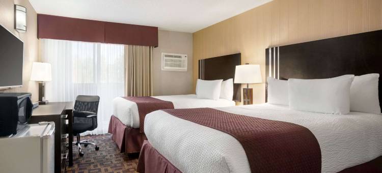 西尔万湖戴斯酒店(Days Inn by Wyndham Sylvan Lake)图片