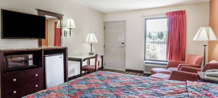 桑福德戴斯酒店(Days Inn by Wyndham Sanford)图片