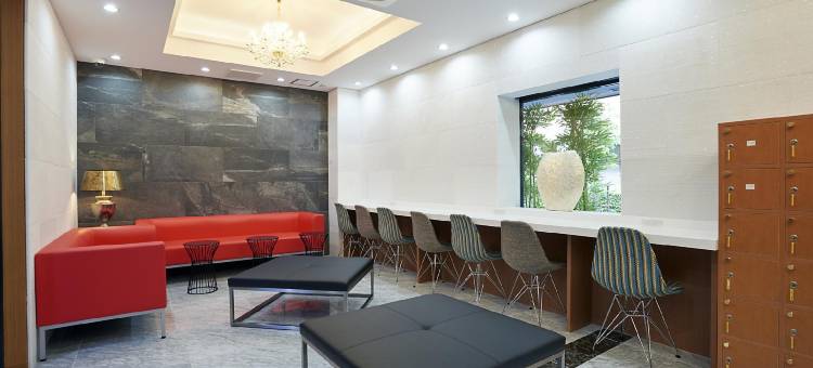东京环球胶囊旅馆(The Global Hotel Tokyo)图片