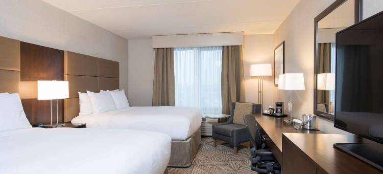 舒适草原科诺沙希尔顿逸林酒店(DoubleTree by Hilton Pleasant Prairie Kenosha)图片