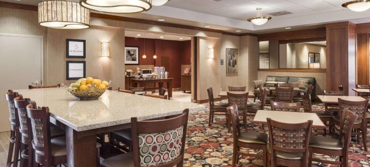 希尔顿欢朋酒店-康瑟尔布拉夫斯(Hampton Inn Council Bluffs)图片