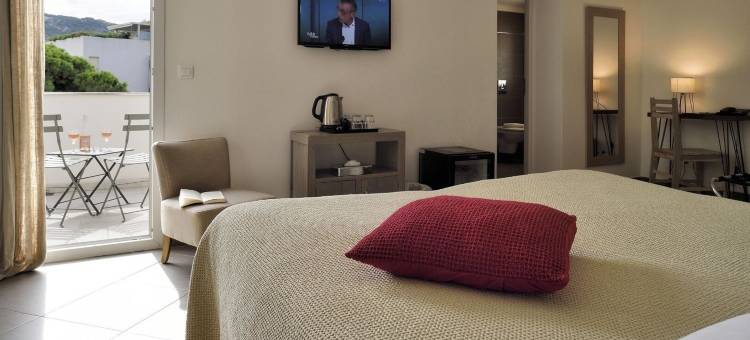 贝斯特韦斯特卡萨比安卡酒店，室内和室外游泳池(Best Western Hotel Casa Bianca)图片