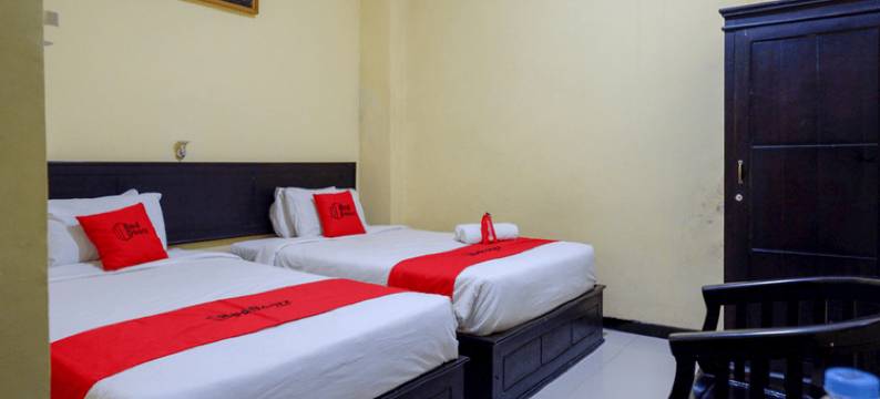 RedDoorz邻近Citraland水上公园Kendari(RedDoorz Near Citraland Waterpark Kendari)图片