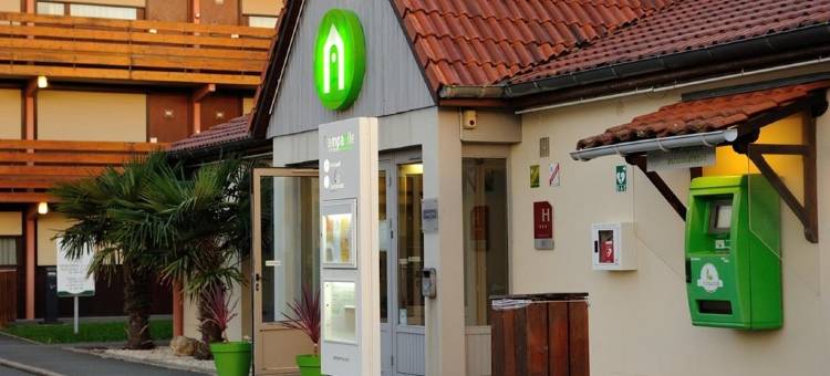 康铂自然酒店 - 拉罗谢尔普伊博罗(Campanile NATURE - La Rochelle Puilboreau)图片