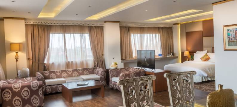 豪华大酒店(Luxus Grand Hotel)图片