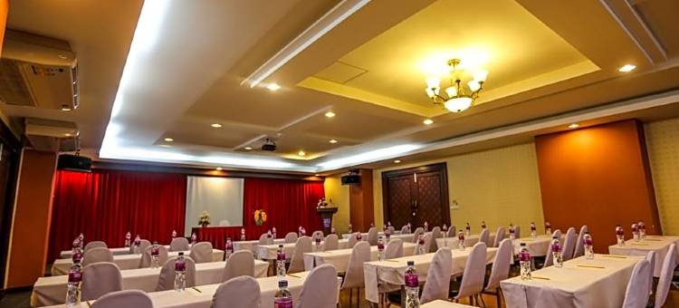 麦地那酒店(Madina Rayong Hotel)图片