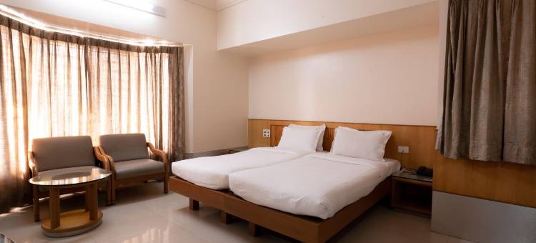 马纳斯酒店(Hotel Manasi)图片