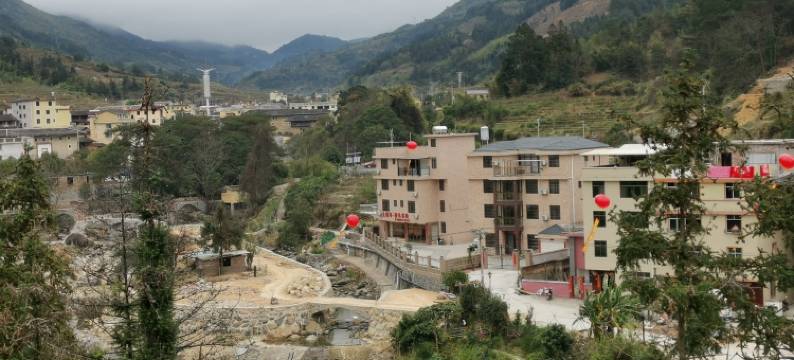 沟·桥头客栈图片