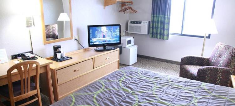 詹姆斯敦速8酒店(Super 8 by Wyndham Jamestown)图片