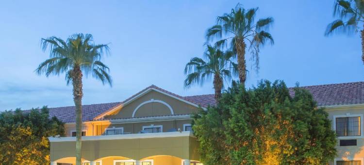 呗盟套房酒店凤凰城-I-10-近51大道(Baymont by Wyndham Phoenix I-10 Near 51st Ave)图片