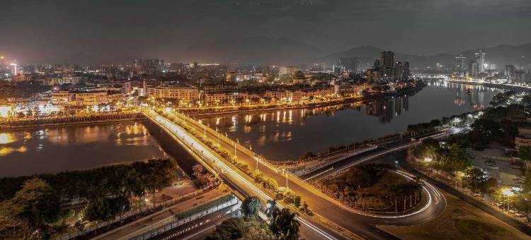 柏曼酒店(河源火车站店)图片