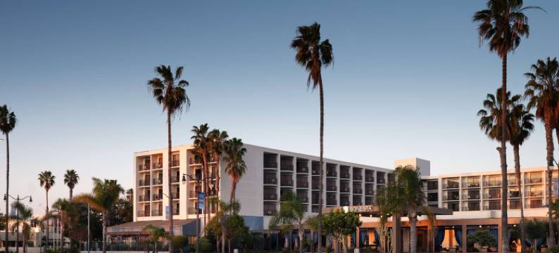 雷东多比奇海滩和码头索内斯塔酒店(Sonesta Redondo Beach and Marina)图片