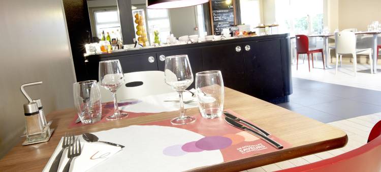 比亚里茨机场钟楼酒店(Campanile Biarritz)图片