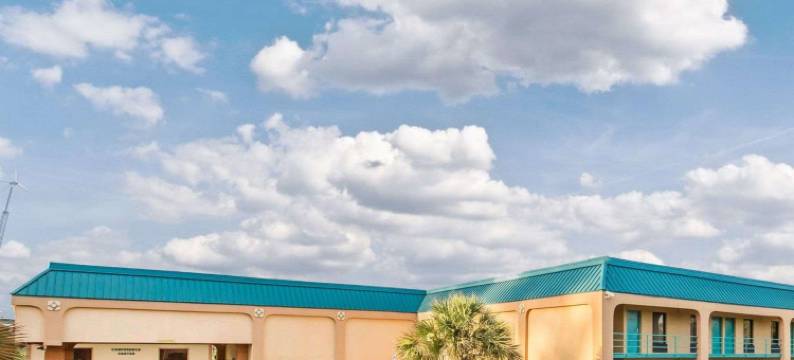 品质酒店梅肯西(Quality Inn)图片