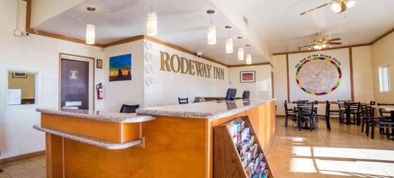 鲍威尔湖罗德威旅馆(Rodeway Inn at Lake Powell)图片