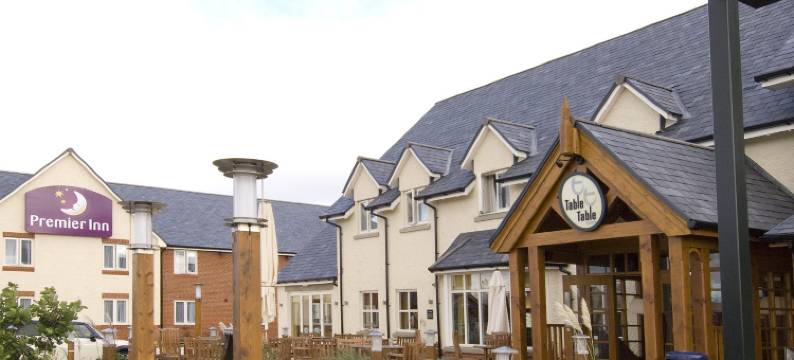 里兹兰普瑞米尔酒店(Premier Inn Rhuddlan)图片