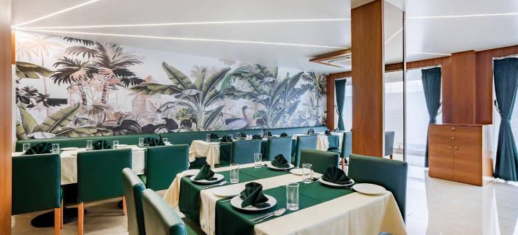 豪华酒店(Hotel Luxy)图片