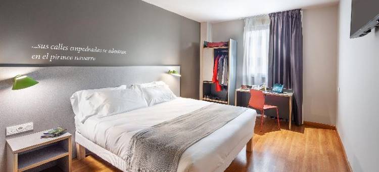 诺艾恩潘普洛纳宜必思尚品酒店(Ibis Styles Pamplona Noain)图片
