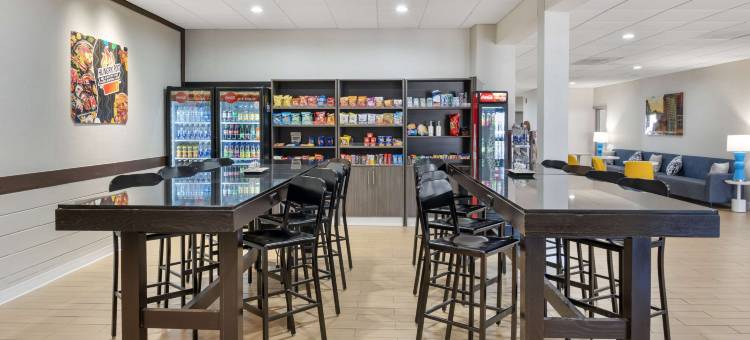 舒适酒店及套房-丹伯里-贝瑟尔(Comfort Inn & Suites Danbury-Bethel)图片