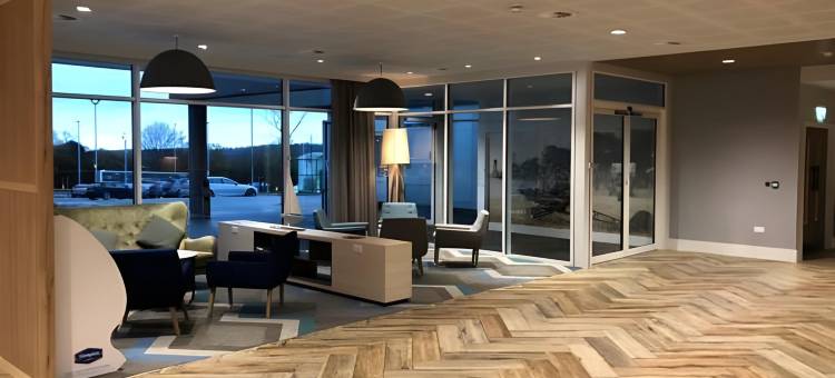 希尔顿欢朋布里斯托尔机场酒店(Hampton by Hilton Bristol Airport)图片