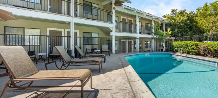 斯科茨谷市贝斯特韦斯特优质酒店(Best Western Plus Inn Scotts Valley)图片