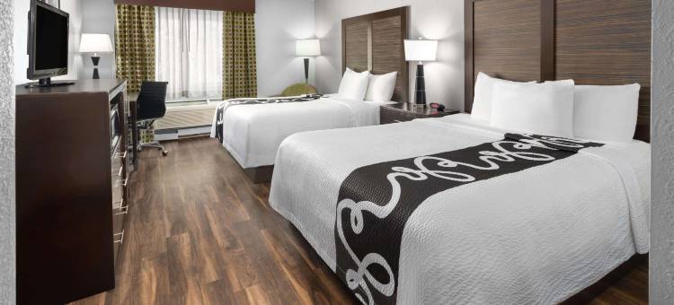 布法罗机场拉昆塔温德姆酒店(La Quinta Inn by Wyndham Buffalo Airport)图片