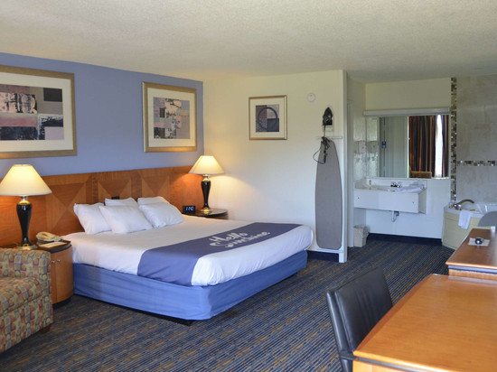 路瑞谢南多厄温德姆戴斯酒店