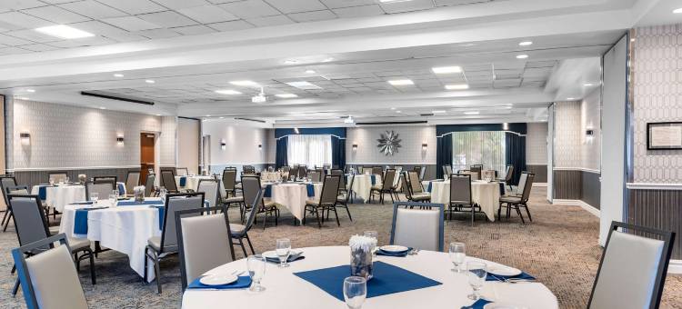 阿比贝斯特韦斯特优质酒店(Best Western Plus Abbey Inn)图片