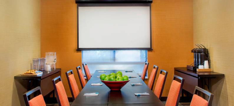 布兰斯堡万枫酒店及套房布里奇沃特/萨默维尔(Fairfield Inn & Suites Bridgewater Branchburg/Somerville)图片