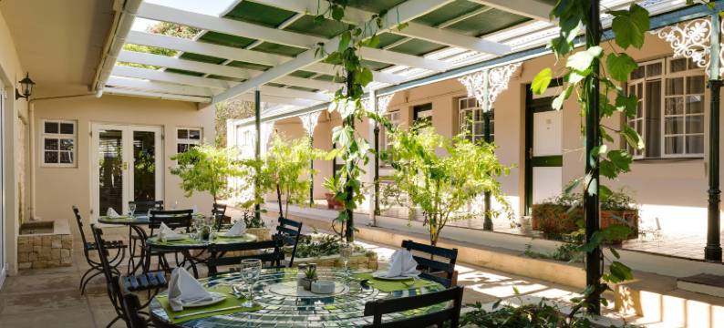 斯泰伦布什Protea酒店多普斯赫伊斯&水疗中心(Protea Hotel Dorpshuis & Spa Stellenbosch)图片