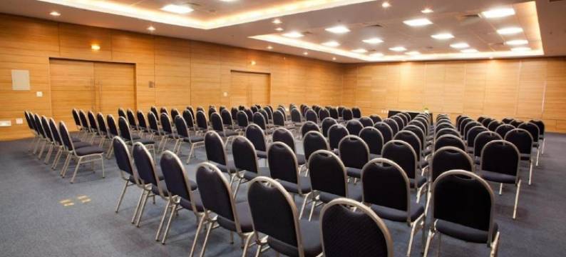 艾罗克里亚广场酒店(Araucaria Plaza)图片