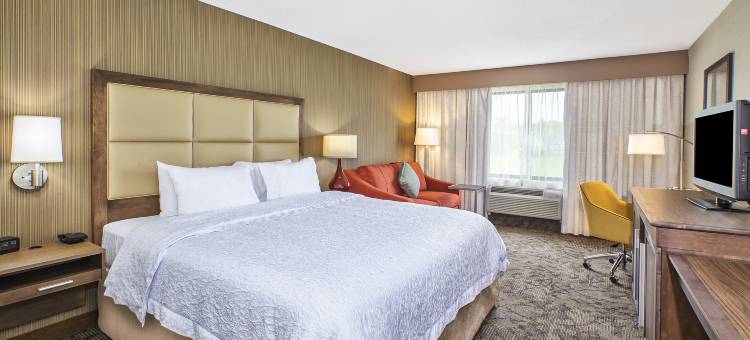 希尔顿欢朋酒店-托马(Hampton Inn Tomah)图片
