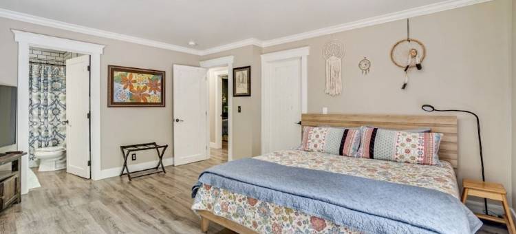 Peaceful, private 3BD home nestled in the redwoods图片