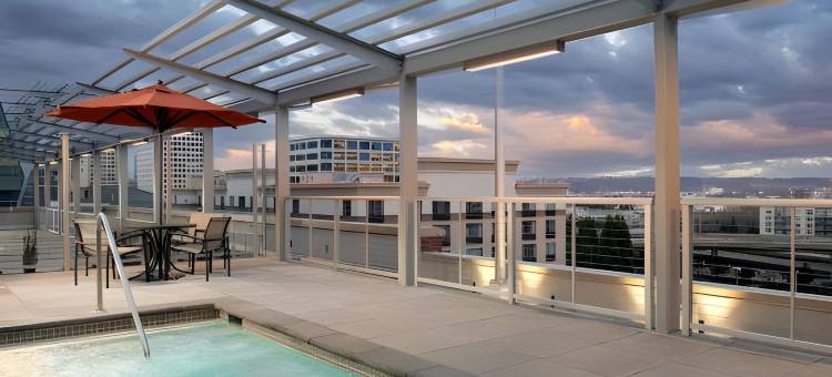 塔科马市中心万怡酒店(Courtyard Tacoma Downtown)图片