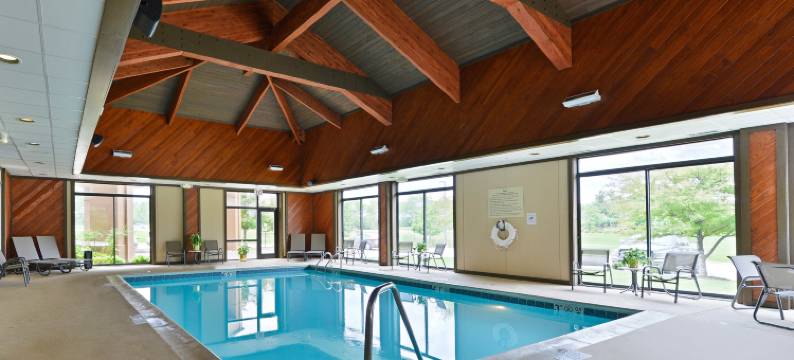 芝加哥卡罗尔斯特林欢朋酒店(Hampton Inn Chicago/Carol Stream (Wheaton Area))图片