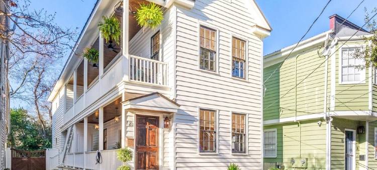查尔斯顿套房：维多利亚套房 - 3卧/2卫 宽敞的户外空间(The Charleston Suites: the Victoria Suite - 3Bd/2ba Ample Outdoor Space)图片