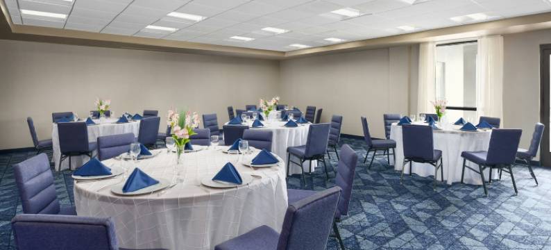 波托马克米尔斯伍德布里奇万怡酒店(Courtyard Potomac Mills Woodbridge)图片