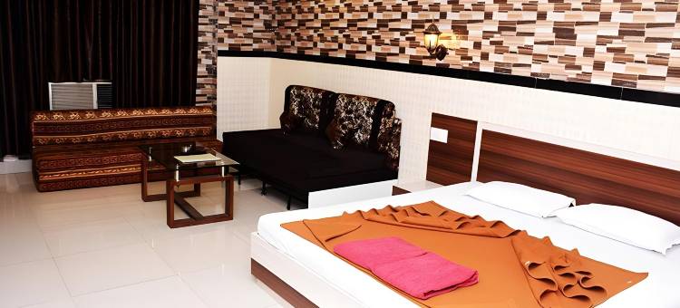 库马尔广场酒店(Hotel Kumar Plaza)图片