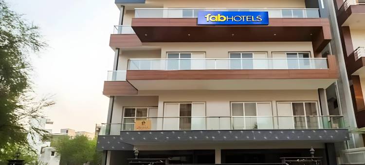 Fabhotel天光酒店(FabHotel Skylight Inn Near Medanta Hospital)图片