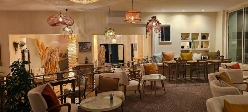 阿多尼斯萨那丽洗浴大酒店(Adonis Sanary Grand Hôtel des Bains)图片