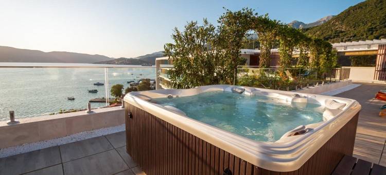 卡琳酒店库博尔(Carine Hotel Kumbor Superior)图片