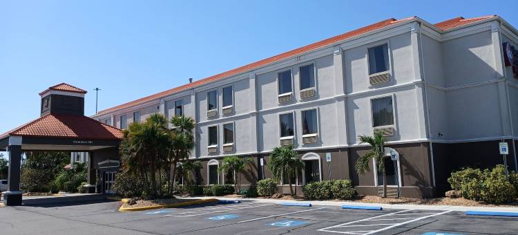 布雷登顿贝斯特韦斯特优质套房酒店(Best Western Plus Bradenton Hotel  Suites)图片