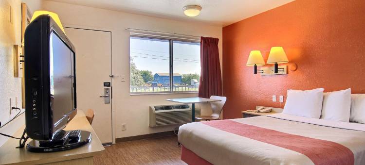 圣安吉洛6号汽车旅馆(Motel 6 San Angelo, TX)图片