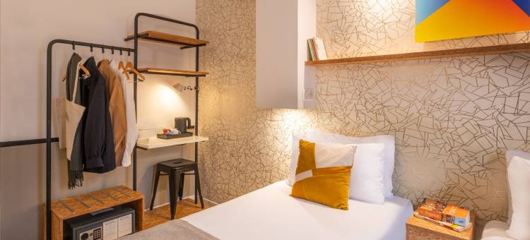 巴黎伊西莱穆利诺伊兹酒店(Hotel Izzy)图片