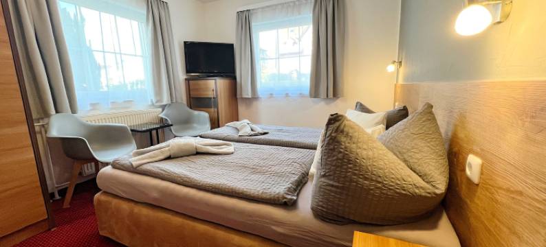 BnB飞行家之家哈格瑙24小时自助入住(Bnb Fliegerhaeusle Hagnau 24h Self Check IN)图片