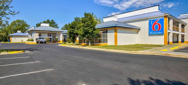 弗吉尼亚州阿什兰6号汽车旅馆(Motel 6 Ashland, VA)图片