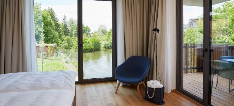 斯特恩波灵根公寓酒店(Sternen Bohlingen Aparthotel)图片